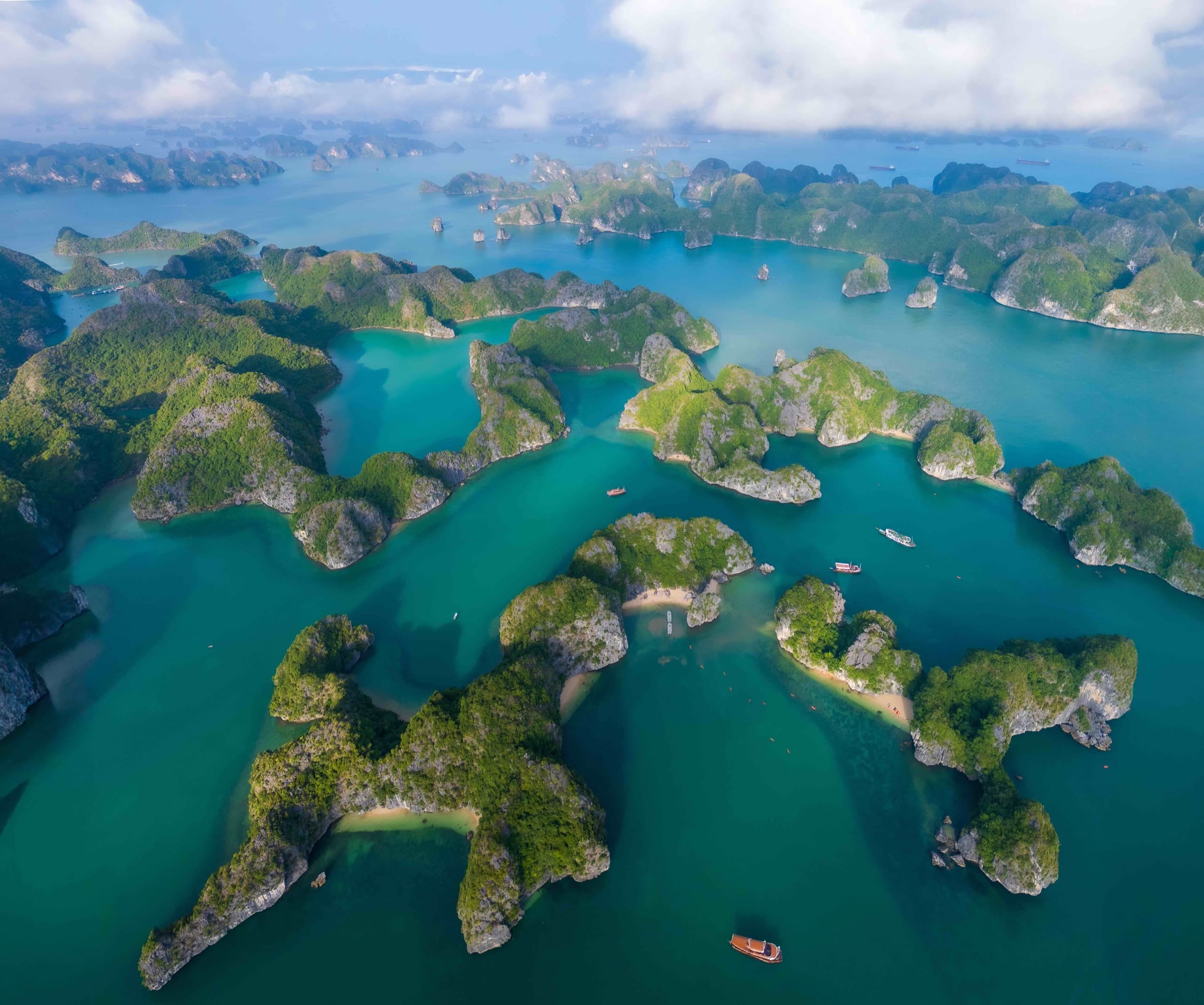 Scattered Isles, Lan Hạ