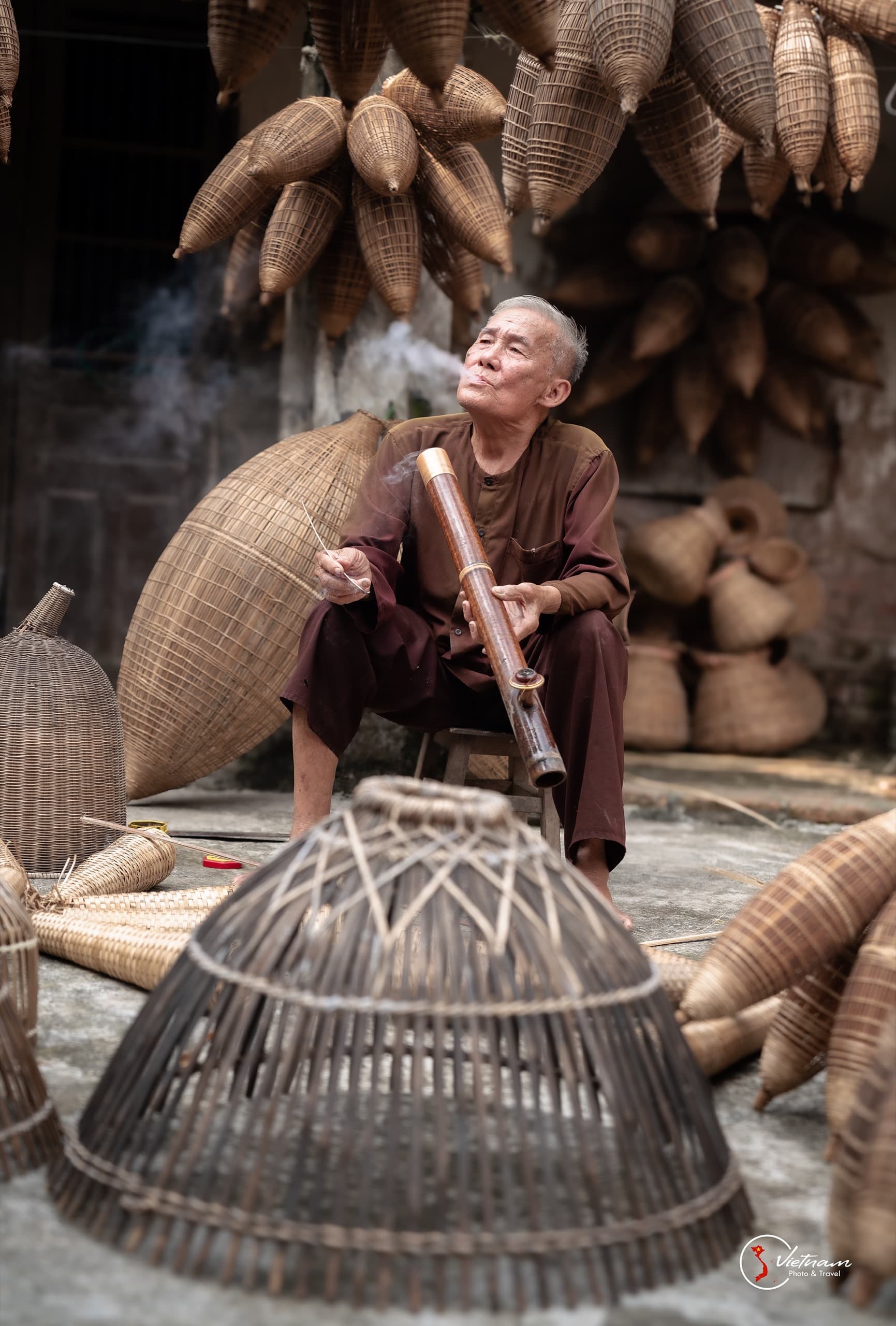 The Fish-Trap Weaver